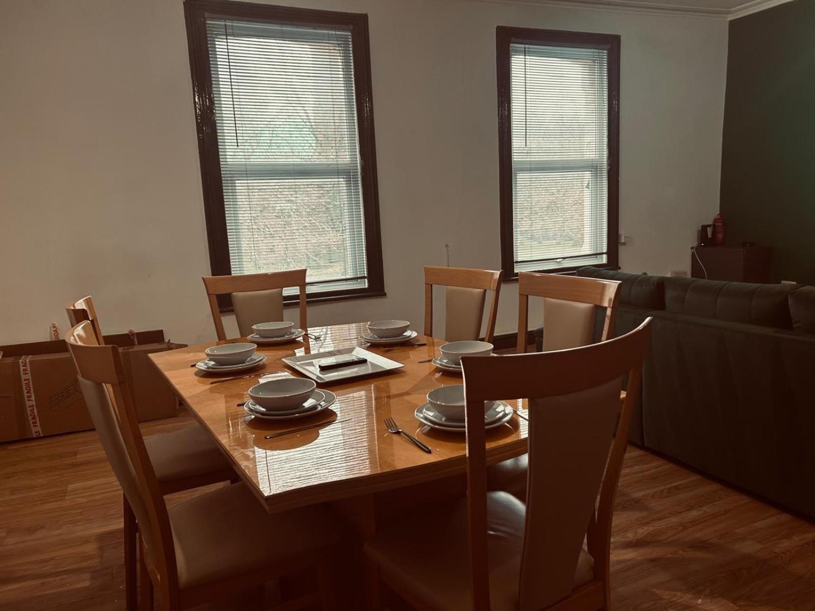 Cozy Large Sized 4 Bedroom Flat Liverpool Exterior foto
